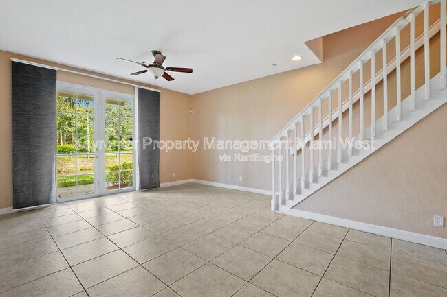 Building Photo - 4649 SW 75th Way