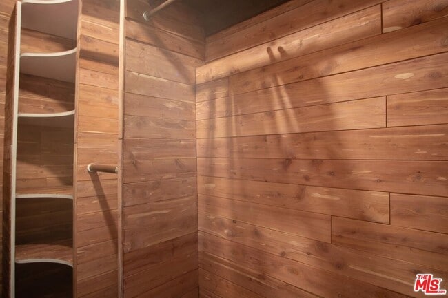 Building Photo - 8298 Presson Pl