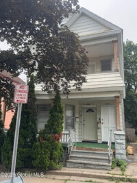 Building Photo - 1007 Forest Rd