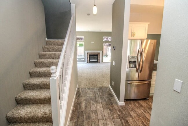 Building Photo - 20901 Cypress Way