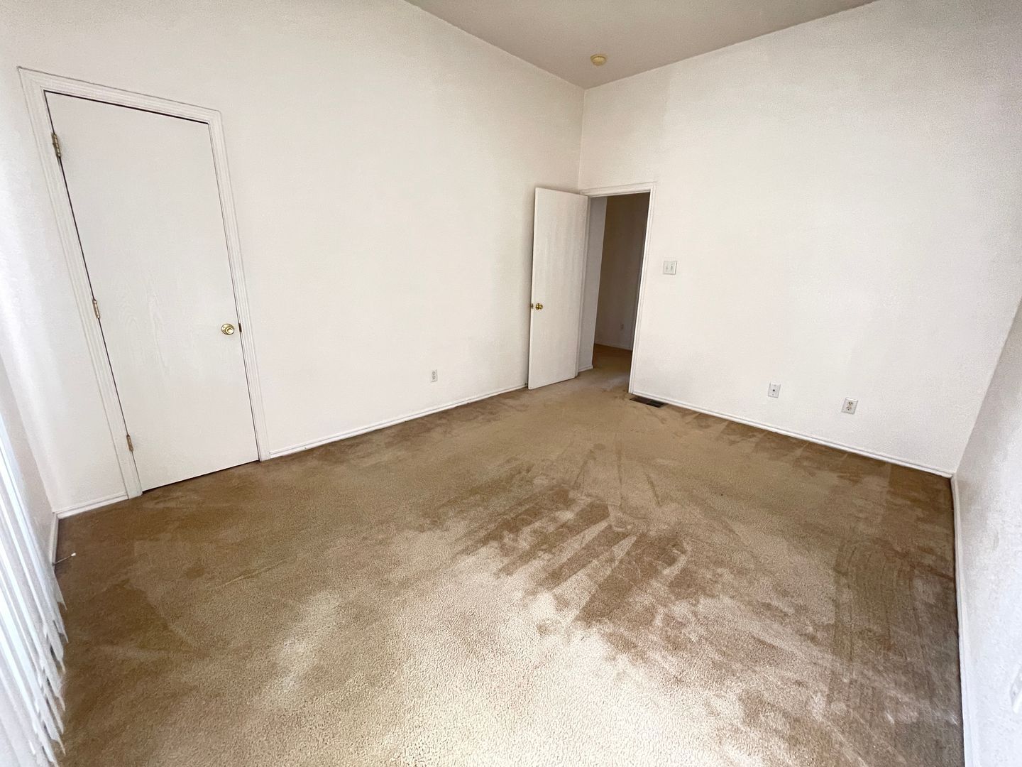 Building Photo - 4411 Jeff Scott Dr