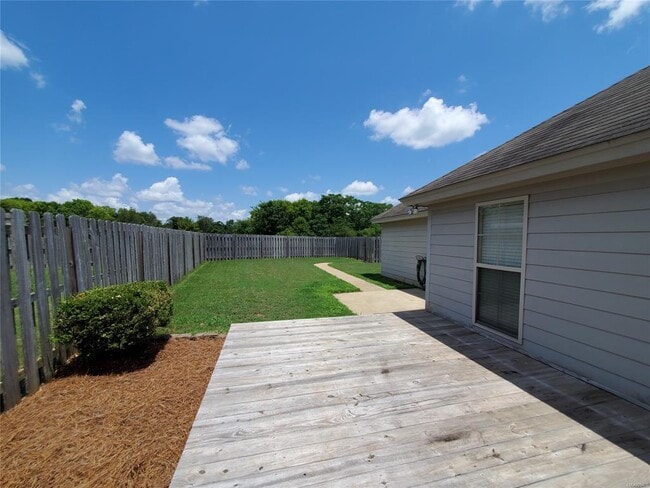 Building Photo - 96 Grand Park Dr