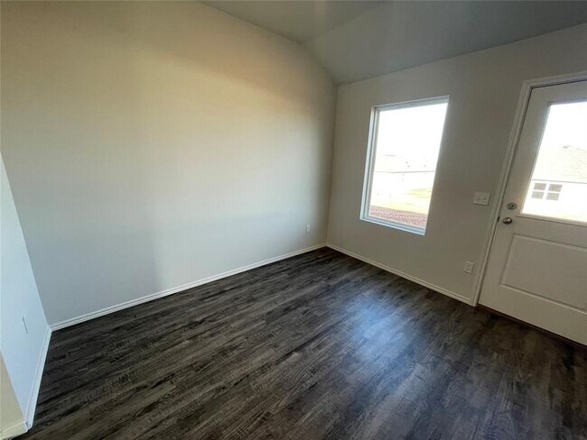 Building Photo - 1414 Lexi Dr