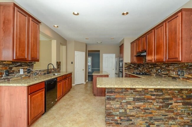Building Photo - 3706 Bailey Ln