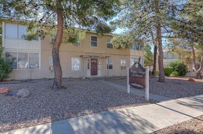Building Photo - 619 A Ave