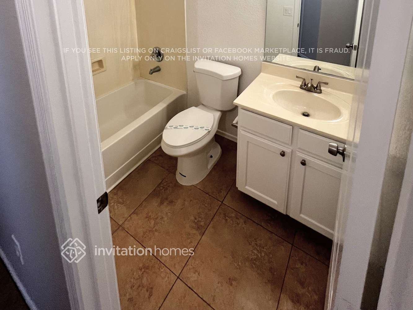 Building Photo - 8226 E Plata Ave