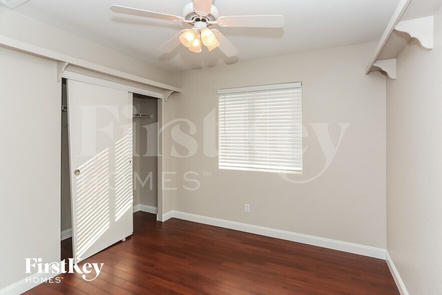 Building Photo - 6700 Rio Sands Ct