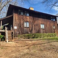 Building Photo - 7 Quail Run