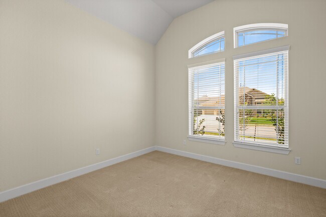 Building Photo - 20317 Martin Ln