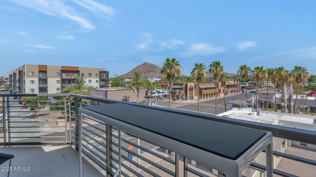 Building Photo - 3801 N Goldwater Blvd