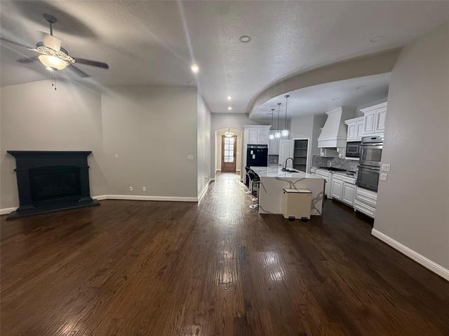 Building Photo - 5109 Fort Buckner Dr