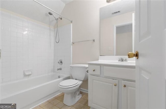 Building Photo - 1090 Norwalk Trce