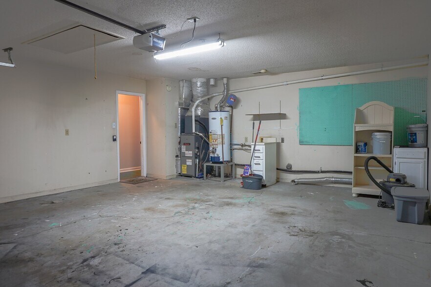 Building Photo - 2317 Tori Rd