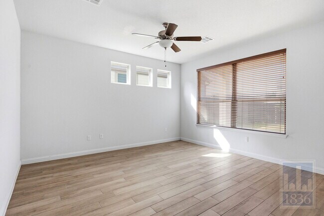 Building Photo - 8309 Greyhawk Cv