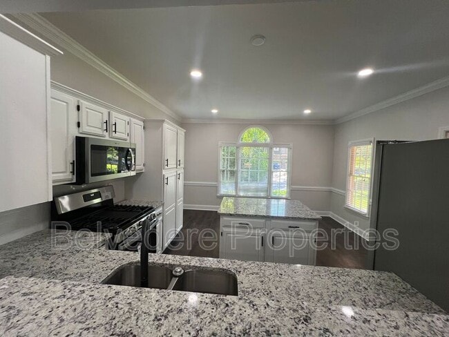 Building Photo - 6409 Spyglass Dr