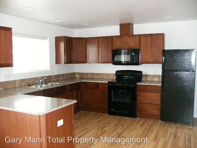 Building Photo - 109 E Mizzou Ct