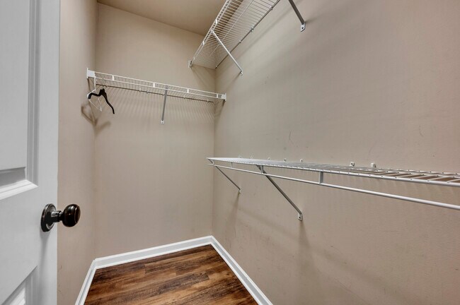 Building Photo - 6909 2nd Ave S