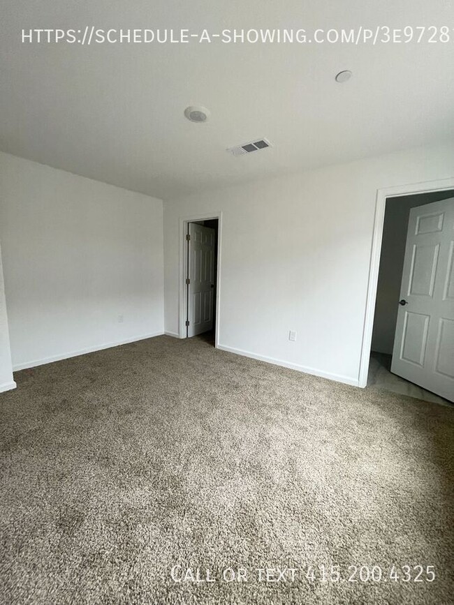 Building Photo - BRAND NEW! Spacious 3-Bedroom, 2.5-Bathroo...