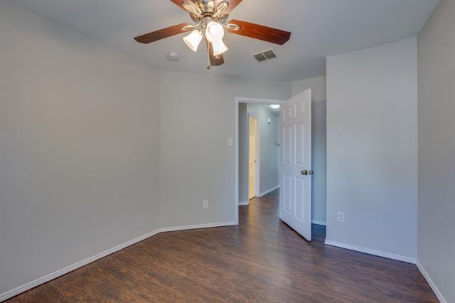 Building Photo - 504 Ammonite Ct