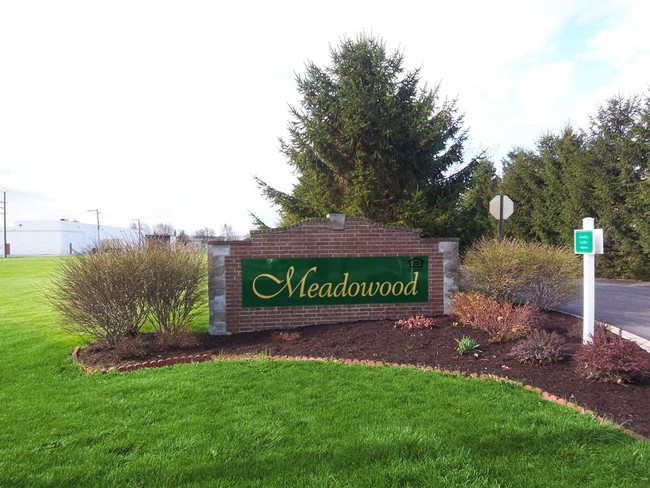 Primary Photo - Meadowood Apartments