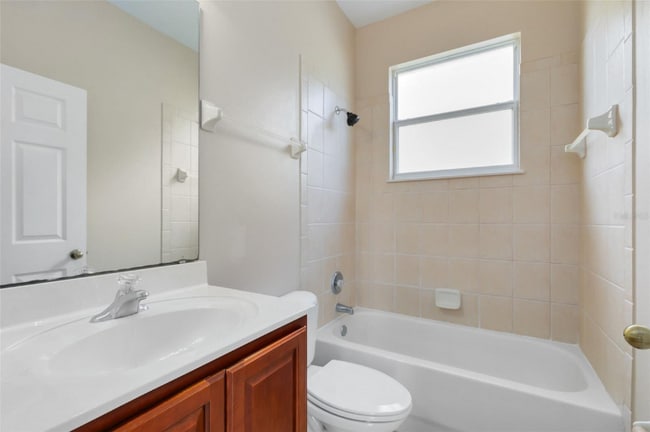 Building Photo - 10090 Bennington Chase Dr