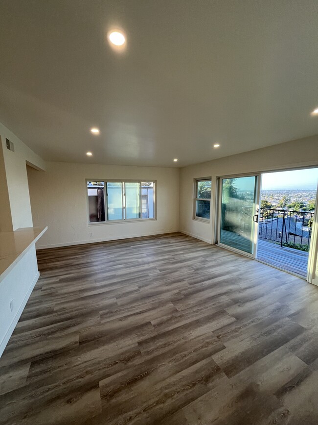 Bar top into living room with view of LA - 2053 264th St