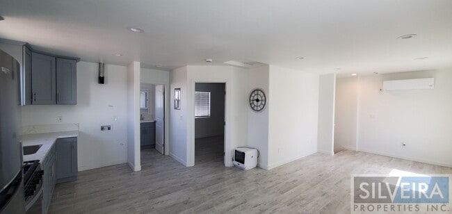 Building Photo - *All Utilities Paid* Brand New ADU at 521 ...