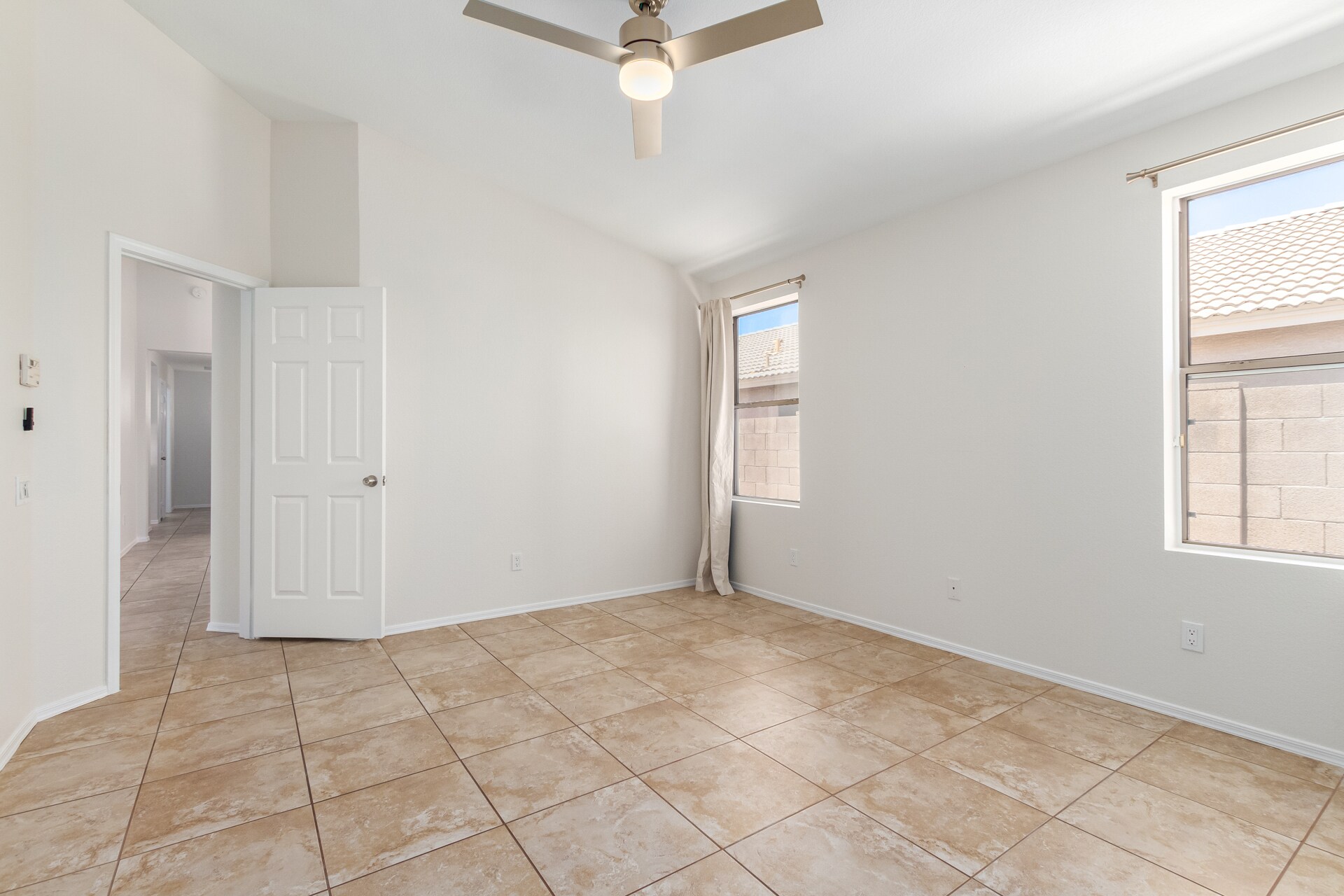Building Photo - 3510 E Marco Polo Rd