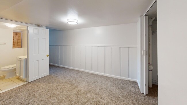 Building Photo - Four Bedroom 2,500 Square Foot House W/Back Patio, Multiple Kitchens/Laundry Facilities