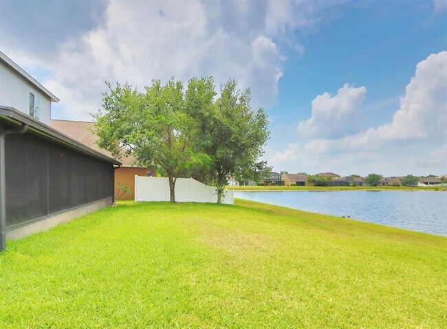 Building Photo - 13714 Artesa Bell Dr