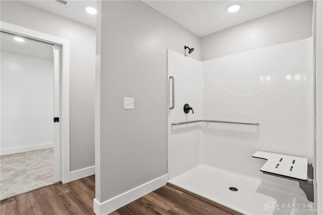 Building Photo - 1160 Waterloo St