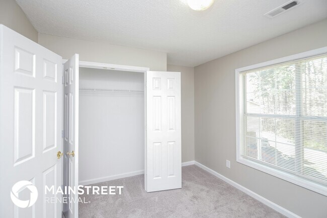 Building Photo - 1459 Cambridge Ct