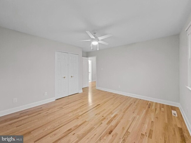 Building Photo - 10034 Chatelaine Cir