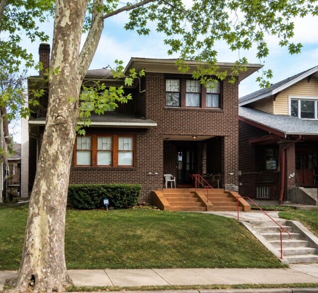 Building Photo - 519 Hill Ave
