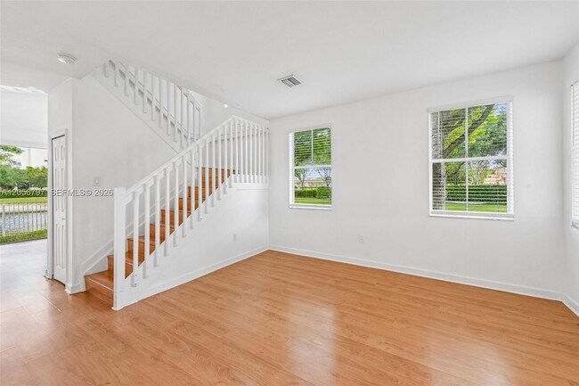 Building Photo - 8188 NW 108th Pl