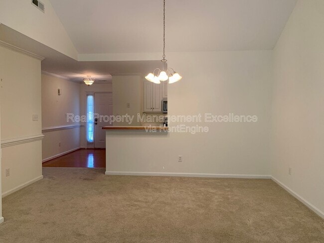 Building Photo - 205 Will Ct