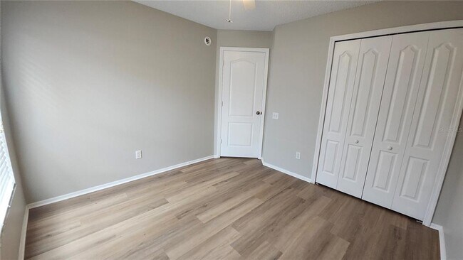 Building Photo - 12507 Midpointe Dr