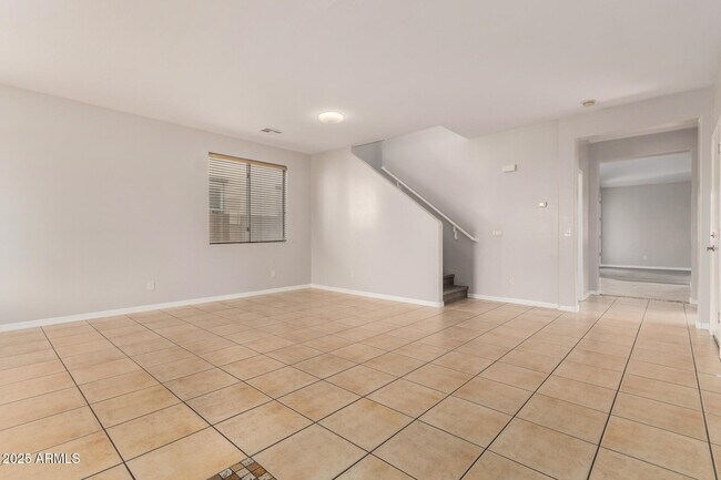 Building Photo - 4115 W Valley View Dr