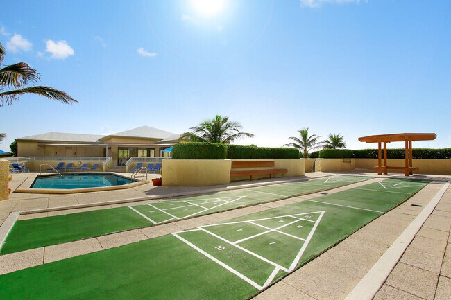 Building Photo - 5540 N Ocean Dr