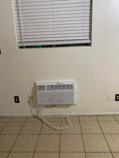 New AC - 220 N Hagar St