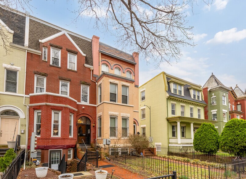 Building Photo - 1316 Irving St NW