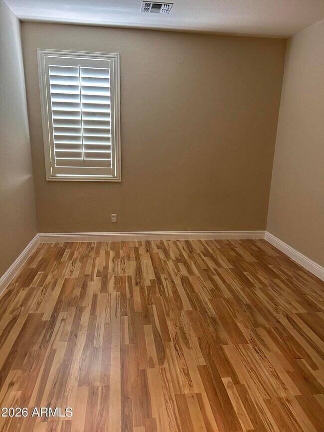 Building Photo - 7024 S Claiborne Ave