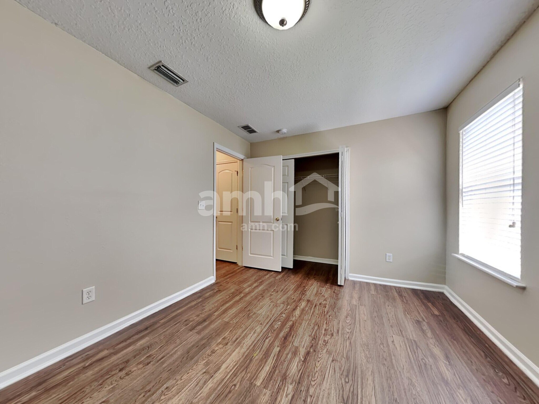 Building Photo - 12712 Daylight Trl