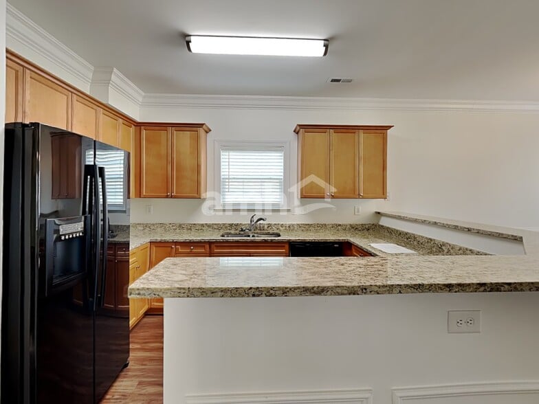 Building Photo - 3032 Ivy Brook Pl