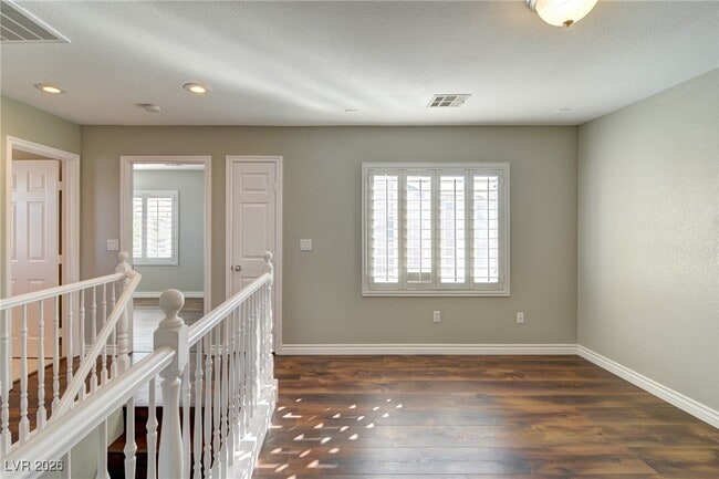 Building Photo - 6158 Adams Bay Ave