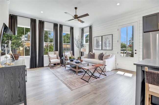 Building Photo - 4443 Buckley Way #65