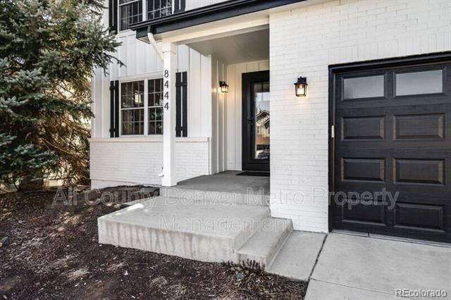 Building Photo - 8444 Wright St