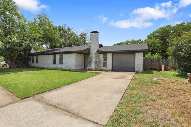 Building Photo - 1811 Mearns Meadow Blvd