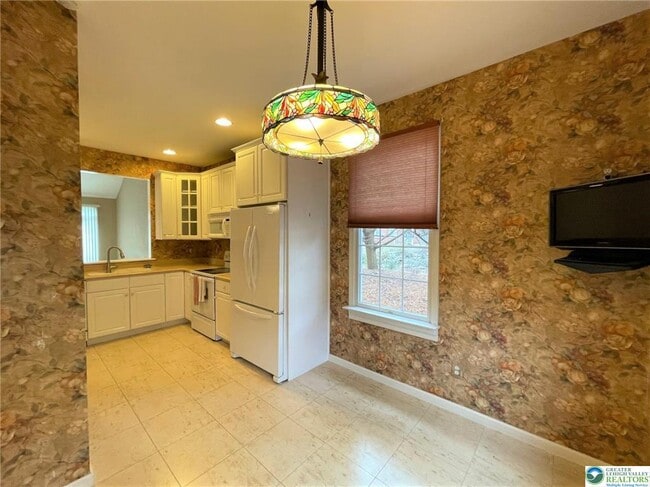 Building Photo - 2322 Fox Meadow Dr