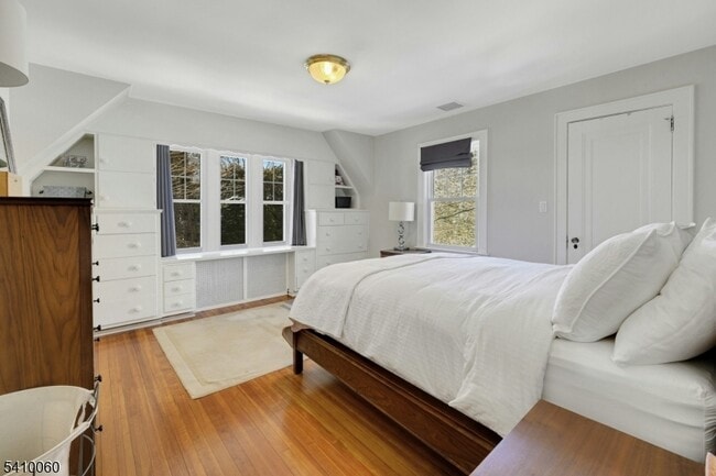 Building Photo - 142 N Passaic Ave